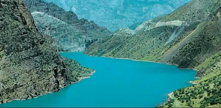 Курпсайское водохранилище на реке Нарын Западный ТяньШань Будучи - фото 240