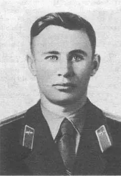 Дмитрий Заикин выходит из сурдобарокамеры после 15 суток одиночества и тишины - фото 166
