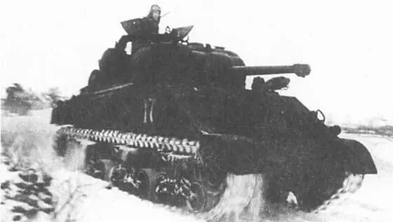 Танк М4А2 Шерман ст лейтенанта Сумарокова 3й Украинский фронт 1944 г - фото 9