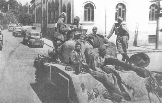 Танки Шерман 6й танковой армии в Румынии Август 1944 г Шерман из - фото 12