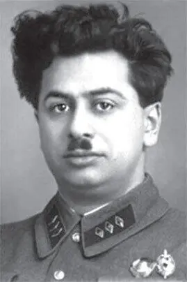 Г Люшков В начале 1938 года Люшков инициировал волну арестов на Тихоокеанском - фото 55