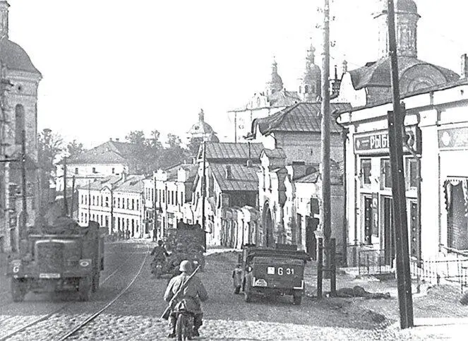 Фотографии сделанные во время оккупации Смоленска Фотография сделанная во - фото 79