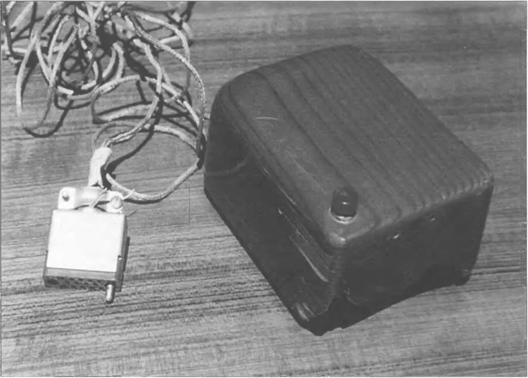 Компьютерная мышь была изобретена Дугласом Энгельбартом в 1964 году в ходе - фото 14