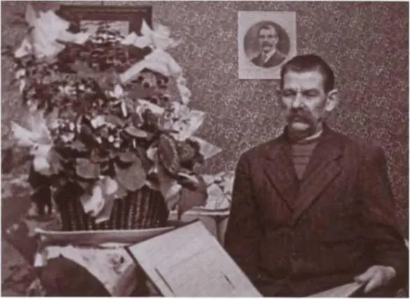 Михаил Федорович Сахаровский 1950 г Александр Сахаровский секретарь бюро - фото 6
