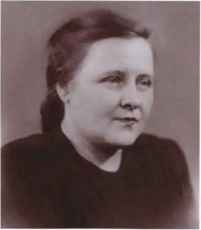 Вера Алексеевна жена А М Сахаровского 1936 г Удостоверение А М - фото 9