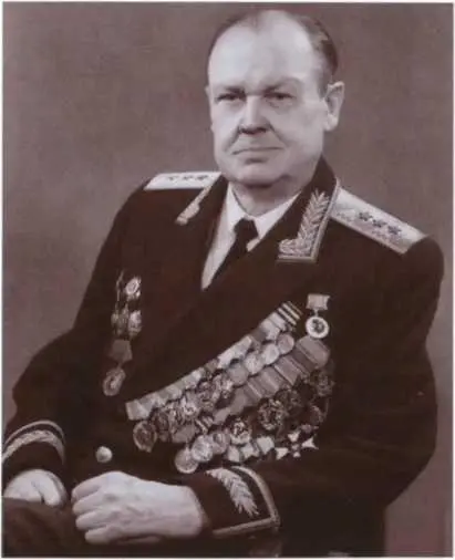 Начальник ПГУ КГБ при СМ СССР генералполковник Сахаровекий Сахаровский - фото 23