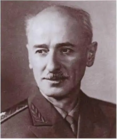 Иван Иванович Агаянц Владимир Павлович Бурдин Борис Александрович Соломатин - фото 28