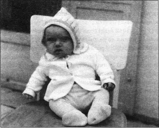 Ребенок рожденный в доме Фрисланд Лебенсборн как организация должен был - фото 12