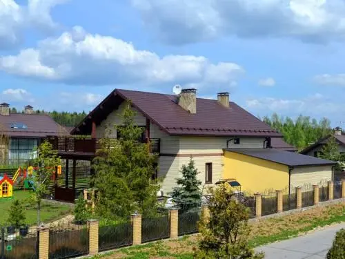 Загородные поселки не всегда обеспечены инфраструктурой Фото из фотобанка - фото 19
