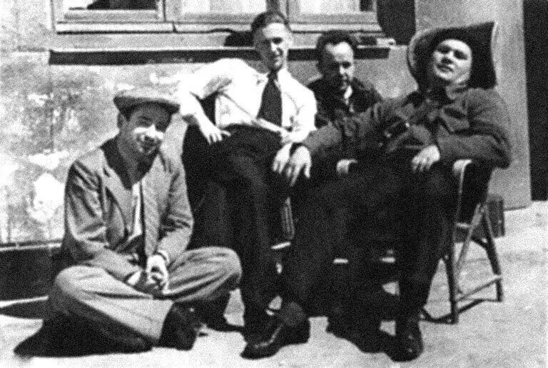 И Григулевич Роман Кармен ЛП Василевский и ГС Сыроежкин в Испании 1937 - фото 29