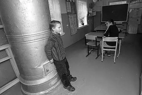 Было много сельских школ где учились несколько учеников И учителей могло быть - фото 61