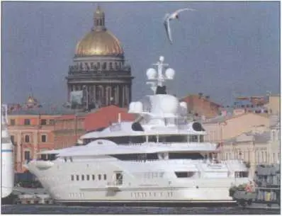 БОГАТСТВО НA ВОДЕ Пелорус гордость флота Абрамовича плавучий дворец в - фото 8