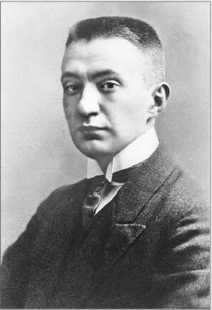 АФ Керенский После окончания Университета в июне 1904 г Керенский уехал в - фото 178
