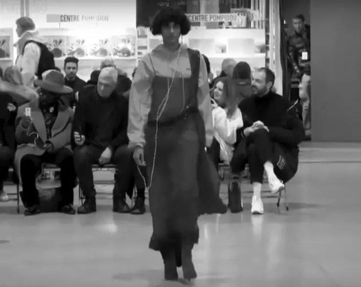 51 Знаменитость рекомендует Модный показ Vetements Осень зима 2017 Фото - фото 3