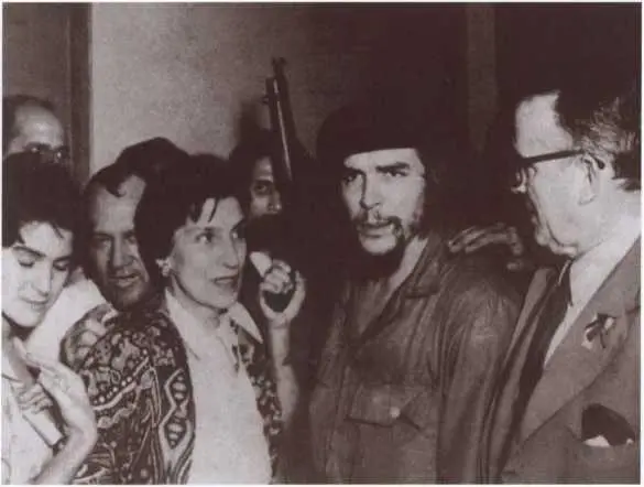 Че в Пакистане 1959 г Рукопожатие с великим кормчим Мао 1960 г В - фото 29