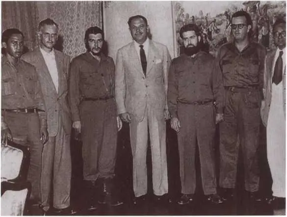 Че в Пакистане 1959 г Рукопожатие с великим кормчим Мао 1960 г В - фото 30