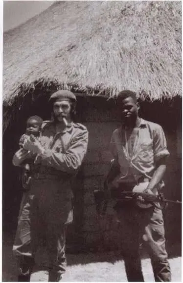 Кубинские интернационалисты в Конго 1965 г Че и Алейда на улицах Гаваны В - фото 54