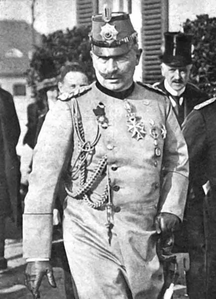 Вильгельм II во время визита в Англию На другой день были продемонстрированы на - фото 24