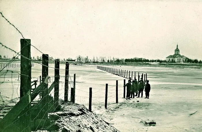 Пограничная река ТорнионЙоки между Швецией и Финляндией в 1915 году - фото 21