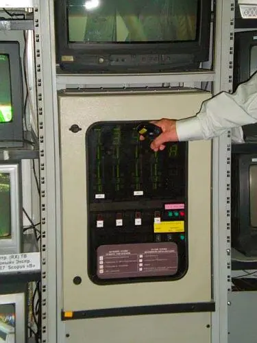 Энергопитание ЦКС Медвежьи озера осуществляется с помощью четырёх - фото 39