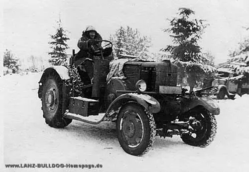 Рисунок 76 Lanz Bulldog на военной службе гдето на зимних российских - фото 82