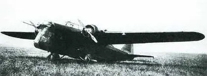 PZL30 Этот двухмоторный низкоплан имел чистые аэродинамические формы - фото 14