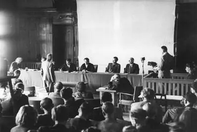 Ил 52 Вальдхаймский процесс 1950 год Большую часть истории ГДР память о - фото 53