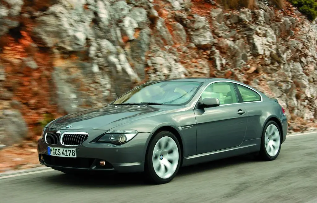 Не сказать что это гоночный автомобиль Да и честно говоря они тут выглядели - фото 15