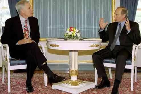 Тед Тернер и Владимир Путин Фото kremlinru В числе офицеров КГБ негласно - фото 100