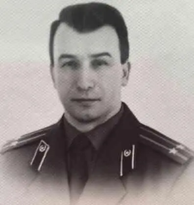 Владимир Попов Фото из личного архива Вызов к руководству а уж тем более - фото 157