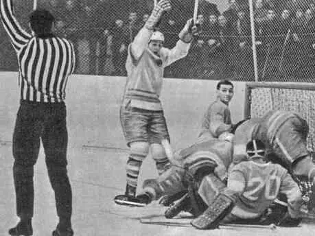 Первый турнир на приз Известий прошел в 1967 году Фото Записки дилетанта - фото 213