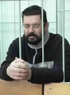 Юрий Екишев Фото zavoluinfo В 2006 году был судим по ст 280 публичные - фото 238