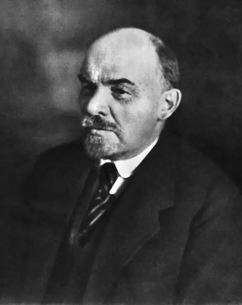 В И Ленин 4 октября 1922 года Одна из главных проблем для Ленина в том и - фото 24