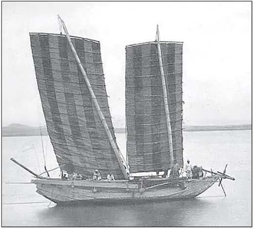 Корейская джонка на фото 1871 года В это время в Китае тоже не сидели на - фото 6