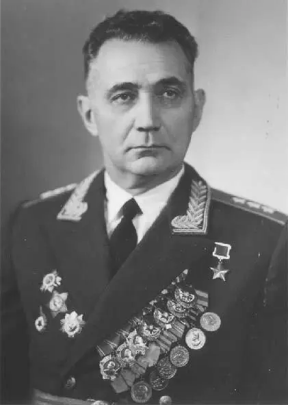 1ый зам начальника ГРУ ГШ ВС СССР герой Советского Союза генералполковник - фото 30
