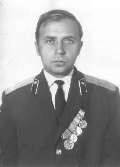 Офицер 4го отдела Специальной службы ГРУ ГШ ВС СССР полковник СВ Рогожин - фото 46
