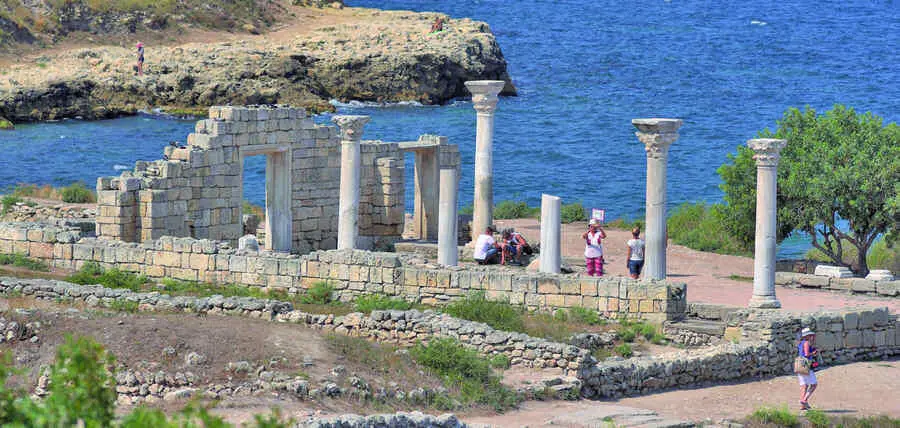 1 В 422421 гг до н э греки основали колонию на югозападе Крыма и назвали - фото 34