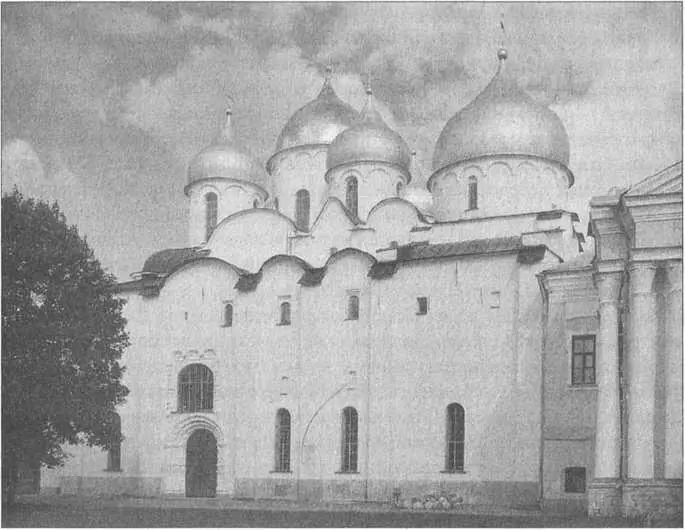 Собор Святой Софии в Великом Новгороде Собор строится по подобию Софии - фото 86