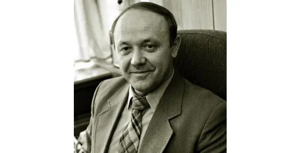Юрий Сенкевич Биньямин Бегин Часть четвертая И ЧТО ЖЕ ОТСЮДА СЛЕДУЕТ - фото 167