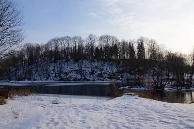 Вид на городище Опочку через реку В крепость вели двое ворот Большие и - фото 33