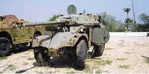4 Подбитая бронемашина AML90 Panhard выставленная в Музее вооруженных сил - фото 5
