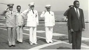 1982 г Посещение Президентом Анголы Ж Э душ Сантушем противолодочного - фото 30