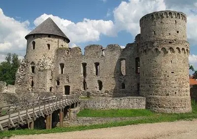 Венден резиденция ливонских магистров Современное фото Старый Таллин - фото 15
