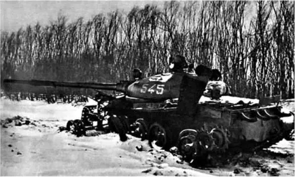 Т62 рядом с которым погиб полковник Леонов Снимок китайского фотографа - фото 54