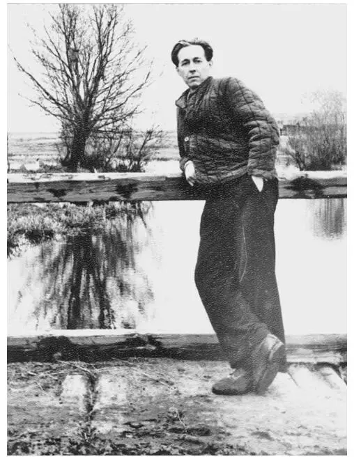 Учитель А И Солженицын в деревне Мильцево Осень 1956 Дом в Рязани - фото 12