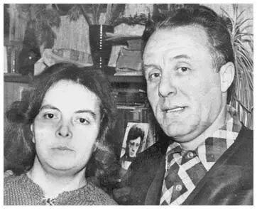 Вероника Валентиновна Туркина и Юрий Генрихович Штейн Юрий Титов А И - фото 32