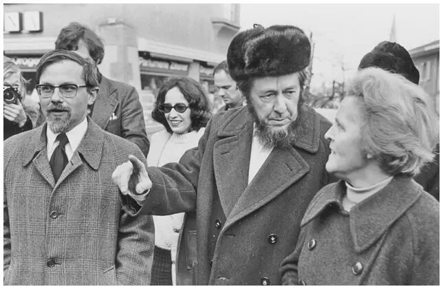 Н А Струве А И Солженицын фрау Хееб Первые дни в Цюрихе февраль 1974 - фото 120