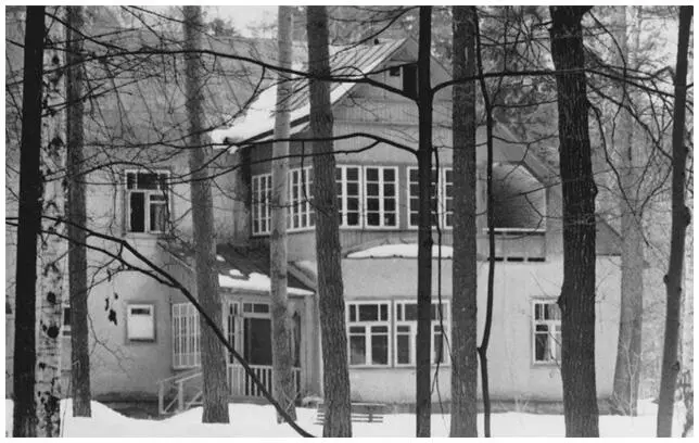 Дом К И Чуковского в Переделкине Здесь по приглашению Л К Чуковской А - фото 133