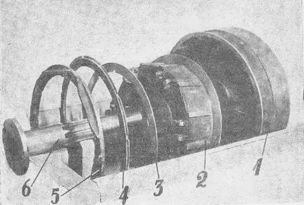 Рис 53Детали бортового фрикциона 1 наружный барабан 2 внутренний - фото 62