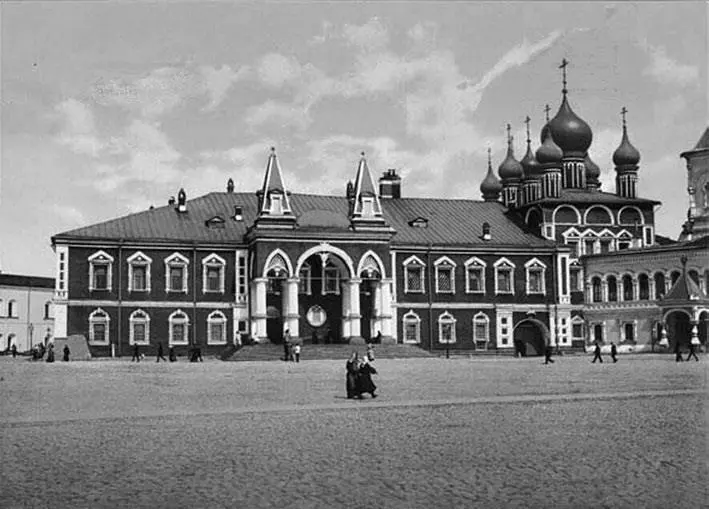 Чудов монастырь Но не собирался Никон захватывать государственную власть а - фото 90